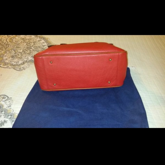 EUC Dooney & Bourke Satchel with dust bag - Picture 3 of 3